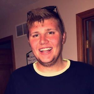 Meet your Posher, Cole